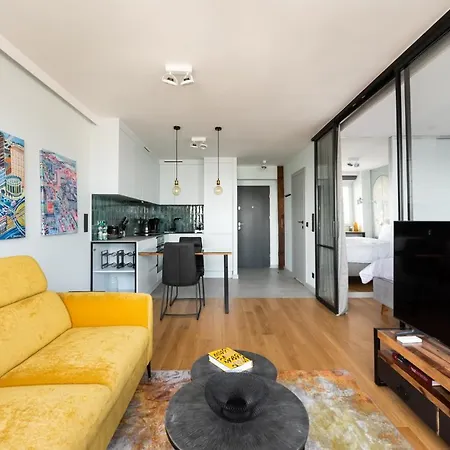 Apartamento Panorama Chmielna 35 By Bookinghost